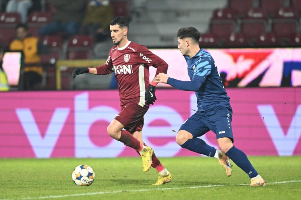 Probleme financiare mari la CFR Cluj: Clubul cere ajutorul suporterilor pentru a ieși din criză CFR Cluj Se Confruntă cu Probleme Financiare: Clubul Solicita Sprijinul Suporterilor pentru Ieșirea din Criză