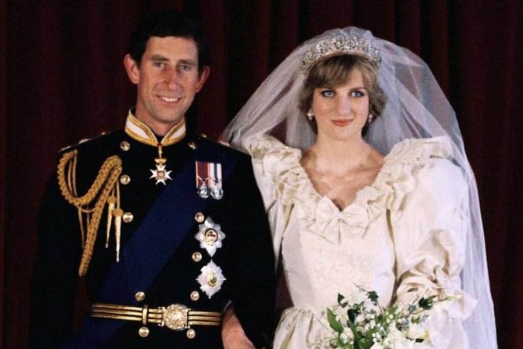 "Scrisoarea Prințesei Diana din Luna de Miere: Secretele unei Căsnicii Aparent Perfecte Revelate după 45 de Ani"