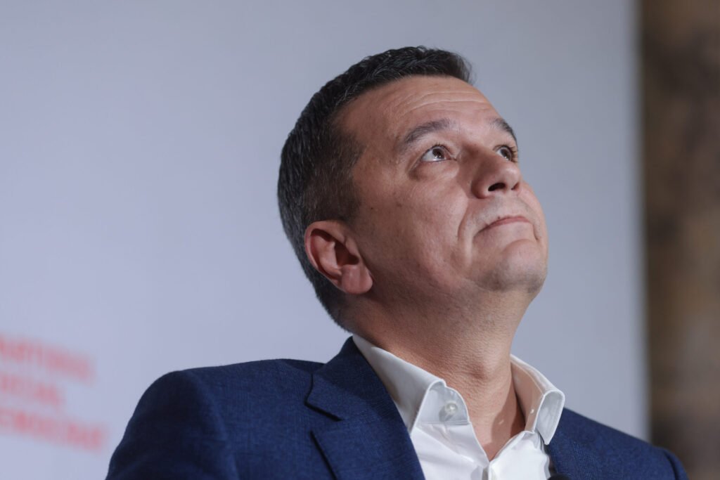 Grindeanu: PSD nu renunță și caută sprijin pentru noul guvern. Acuzații vechi și noi la PNL și USR "Grindeanu: PSD Caută Sprijin pentru Noul Guvern în Fața Acuzațiilor Îndreptate împotriva PNL și USR"