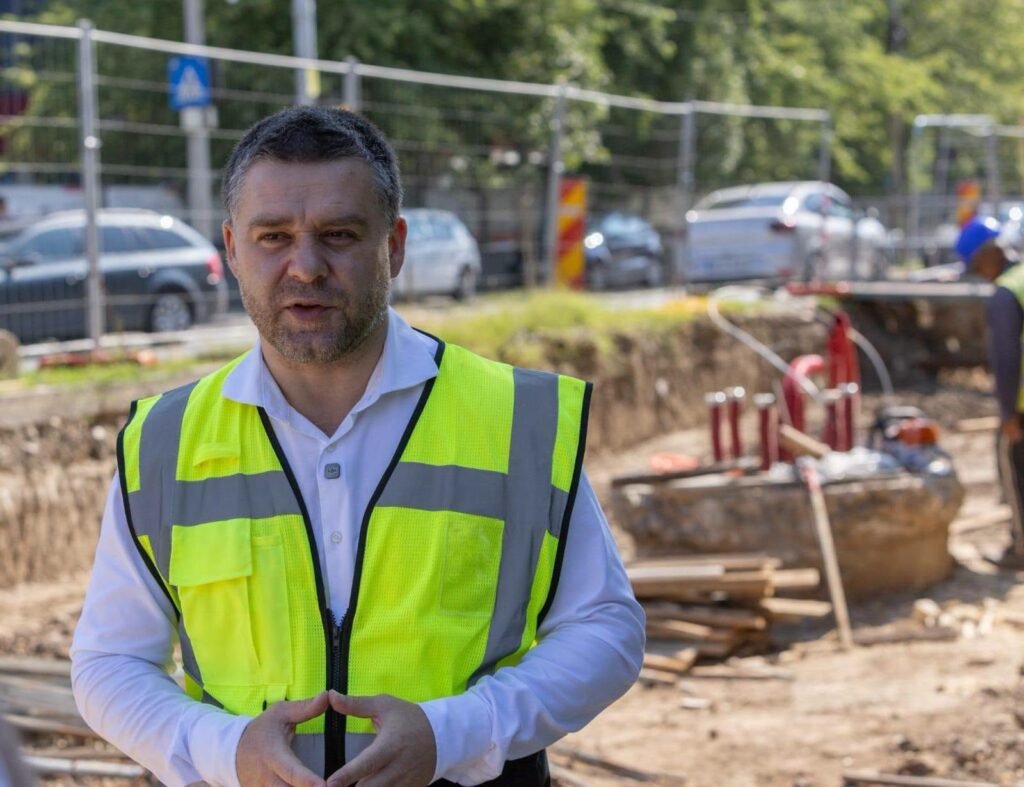Ciucu: Muncitorii de pe şantiere "Muncitorii de pe Şantiere: Răspunsuri şi Sfaturi de la Ciucu"