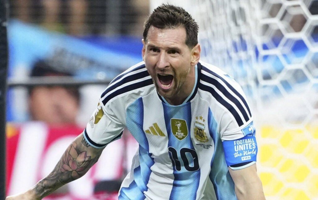 Cupa Mondială 2026: Argentina, revenire fabuloasă și calificare dramatică în sferturile de finală Cupa Mondială 2026: Argentina Sfidează Șansele și Se Califică Dramatic în Sferturile de Finală