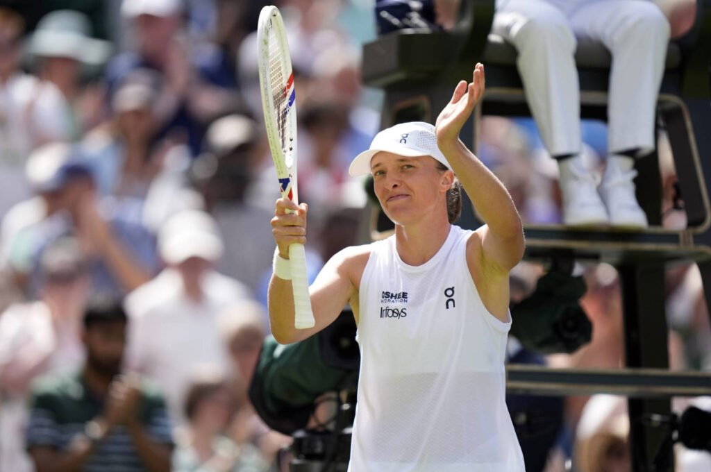 "Wimbledon 2026: Iga Swiatek Învinge Pliskova și Intră în Clubul Elitei Tenisului Mondial"
