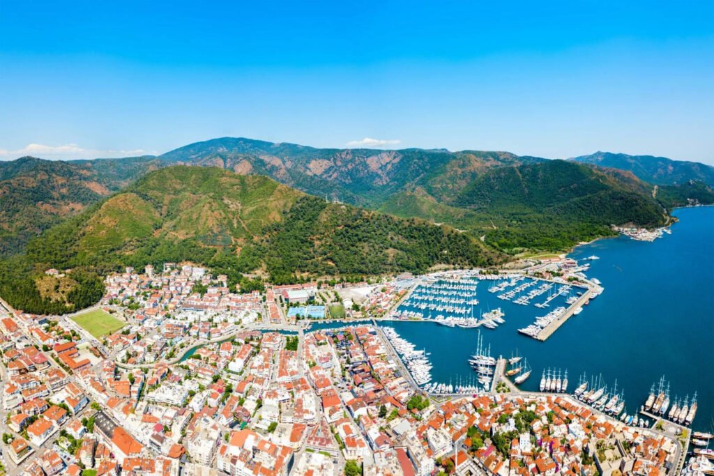 Marmaris: Escapada perfectă cu plaje de vis pentru turiști Marmaris: Escapada de vis cu cele mai frumoase plaje pentru turiști