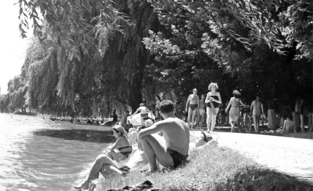 Adaptarea bucureștenilor la caniculă: Cum făceau față căldurii acum 90 de ani
