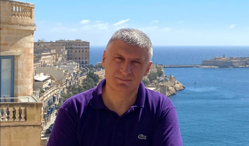 Dezvăluiri ale fostei partenere a lui Cătălin Avramescu în scandalul DIICOT: „Mama, tu de ce nu faci baie dezbrăcată cu noi, că tata face?!” Scandalul DIICOT: Fosta Parteneră a lui Cătălin Avramescu Face Revelații Îngrijorătoare despre Viața de Familie