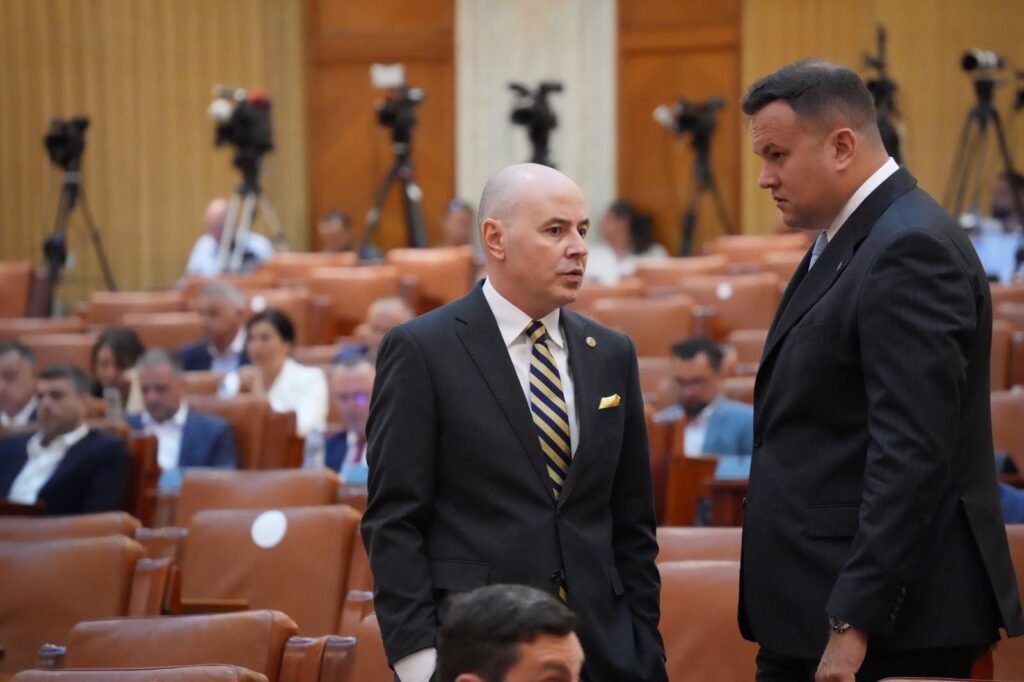 Ce spun cinci parlamentari despre o lege anti "Opințiile a Cinci Parlamentari Despre Legea Anti: Ce Trebuie Să Știi"