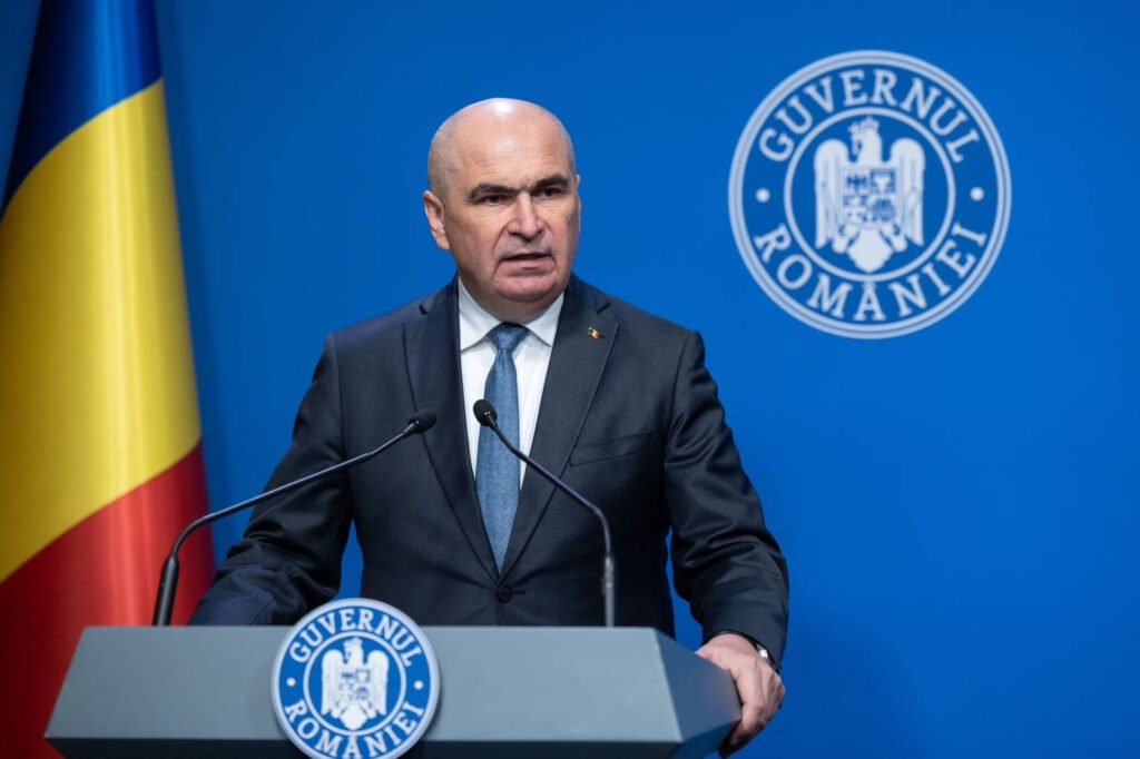 Bolojan: Tăierea burselor sociale în vacanțe nu este o alocație "Bolojan: Tăierea burselor sociale în vacanțe nu reprezintă o alocație corectă"