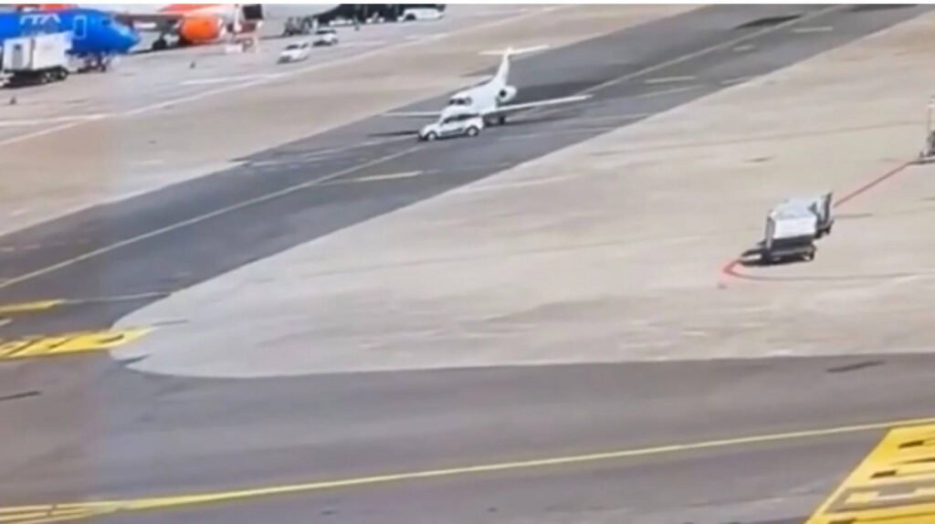 "Moment Incredibil: O Mașină Intră Direct în Aeroportul din Milano"