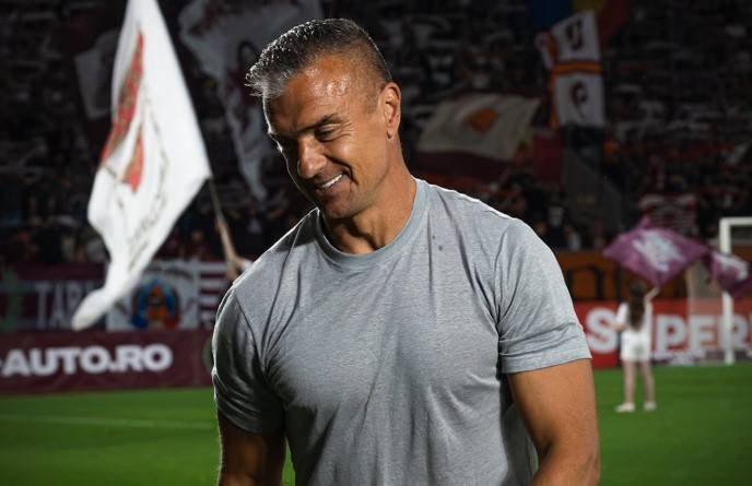 Transferuri la Rapid: Cele două mutări pregătite de giuleșteni Transferuri la Rapid: Cele două mutări esențiale ale giuleștenilor pentru sezonul acesta