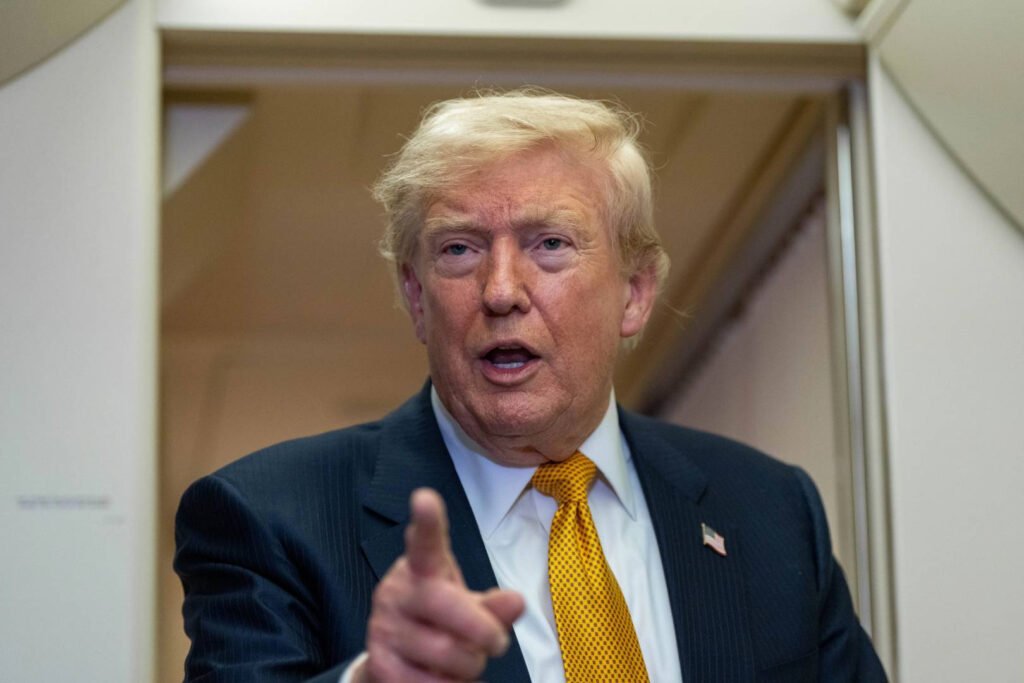 Trump și-ar fi ales deja favoritul pentru alegerile din 2028. Ce le "Trump Își Alege Favoritul pentru Alegerile din 2028: Ce Trebuie Să Știi"