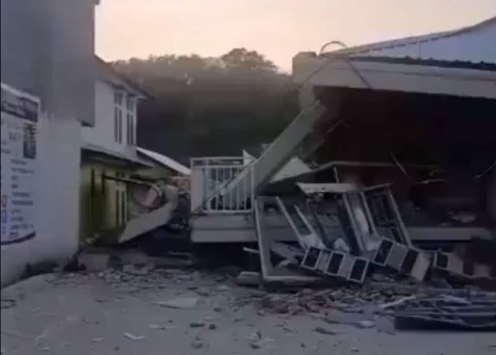 "Cutremur Puternic de 7,7 Magnitudine în Indonezia: Alertă de Tsunami Emită pentru Zonele Afectate"