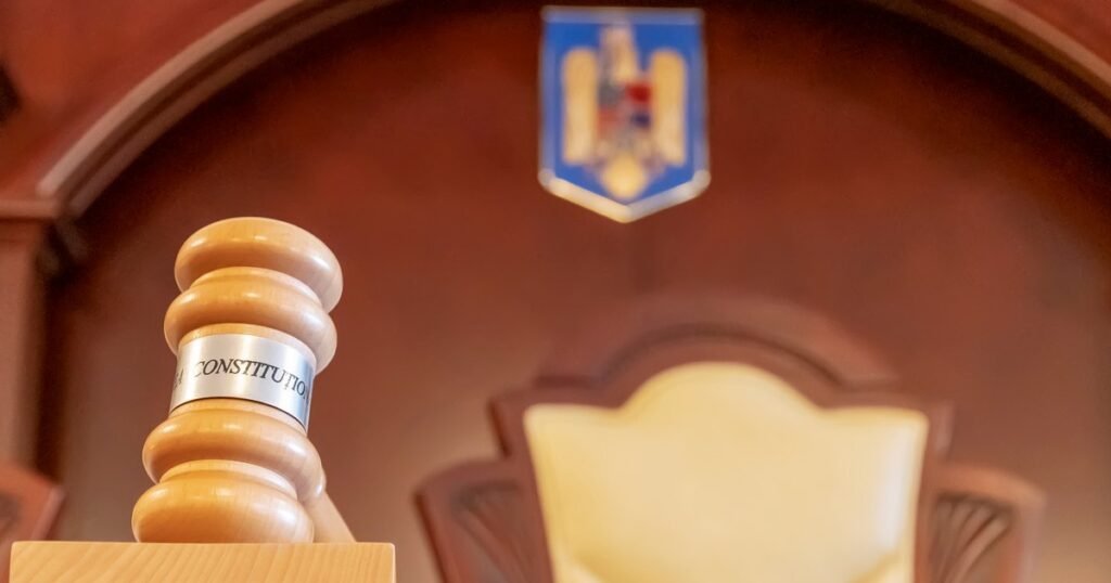CCR discută luni sesizările privind legea ANI, contestată de PNL, USR și președintele Nicușor Dan "CCR Examinează Sesizările PNL, USR și Nicușor Dan privind Legea ANI"