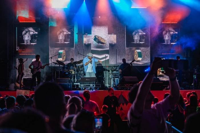 Festivalul Big Little bifează un nou record: peste 60.000 de familii, părinți, copii și bunici s Festivalul Big Little atrage peste 60.000 de familii, părinți și bunici, stabilind un nou record!