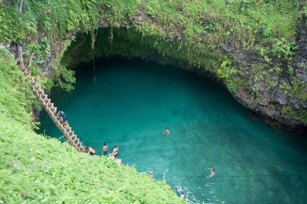 Top piscine naturale fascinante în lume: Destinații de vis pentru turiști din întreaga lume „Explorați cele mai fascinante piscine naturale din lume: Destinații de vis pentru turiști”