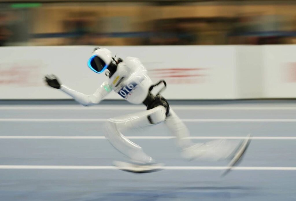 "Roboții Umanoizi și Impactul Lor Asupra Viitorului Tehnologic"
