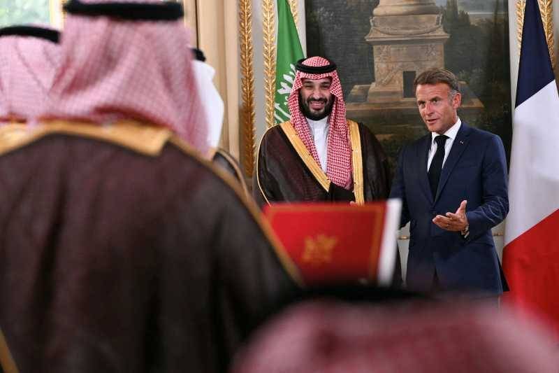 Arabia Saudită va construi trei parcuri tematice, inclusiv unul inspirat din universul manga, în apropiere de Paris "Arabia Saudită investește în trei parcuri tematice lângă Paris, inclusiv un parc inspirat din universul manga"