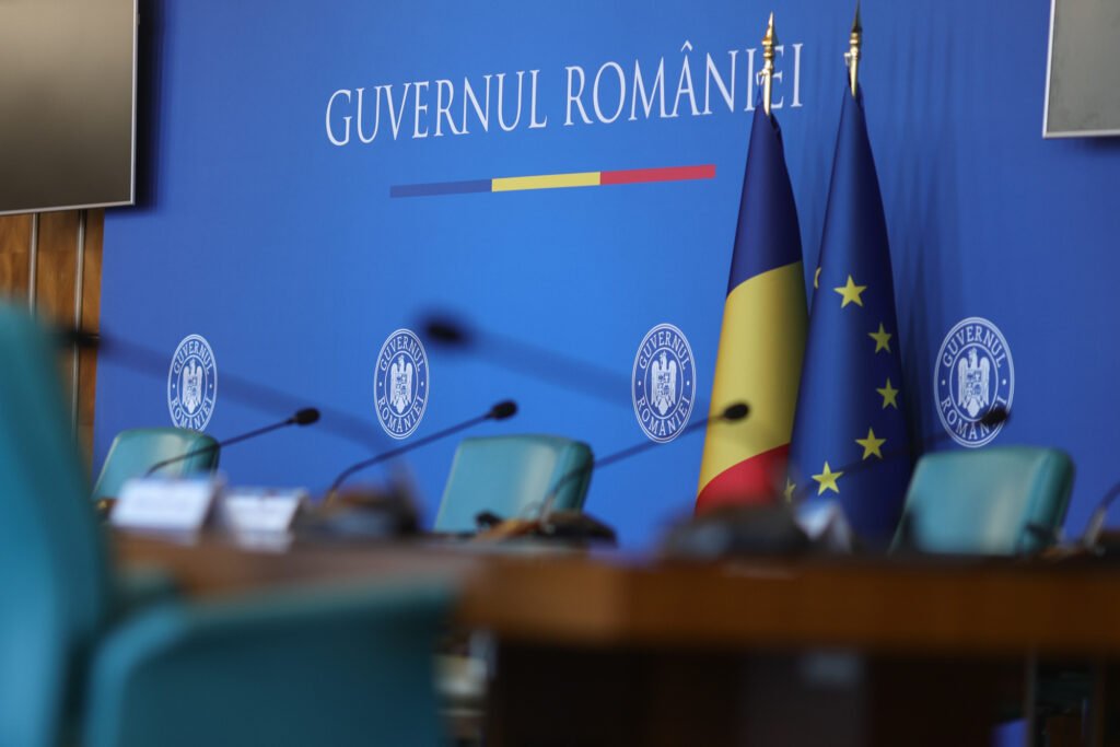 În așteptarea desemnării, Siegfried Mureșan și Sorin Grindeanu își trimit săgeți. Pledoariile făcute în favoarea PNL și PSD "Siegfried Mureșan și Sorin Grindeanu își trimit săgeți în așteptarea desemnării: Pledoarii pentru PNL și PSD"