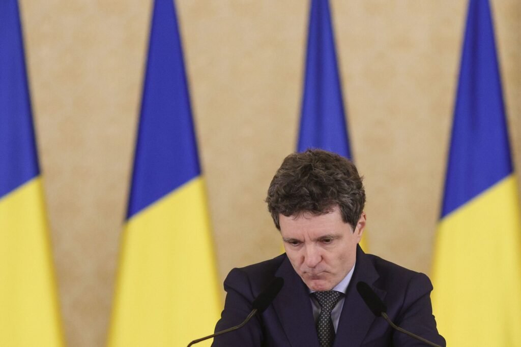 Nicușor Dan nu vrea alegeri anticipate dacă Guvernul Mureșan nu trece de Parlament: Sunt rele Nicușor Dan Se Opune Alegerilor Anticipate Dacă Guvernul Mureșan Nu Obține Aprobată Legea în Parlament