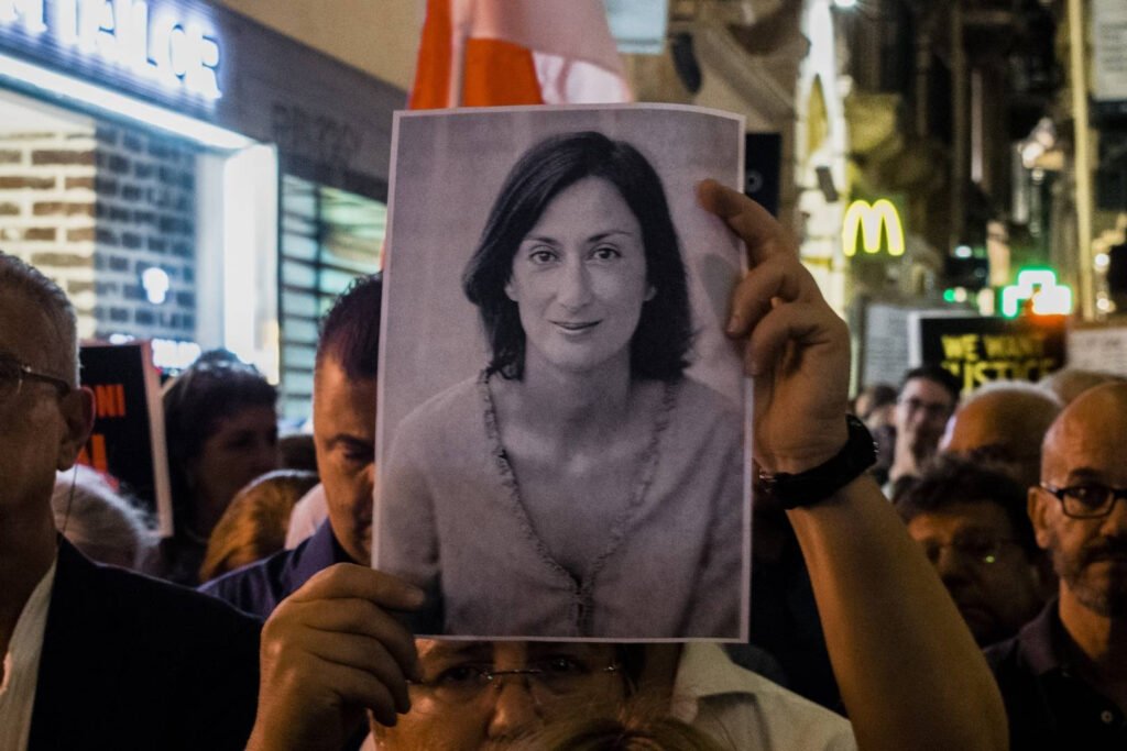 Omul de afaceri acuzat că a comandat asasinarea jurnalistei Daphne Caruana Galizia, în 2017, a fost achitat "Omul de afaceri achitat în cazul asasinării jurnalistei Daphne Caruana Galizia, comisă în 2017"