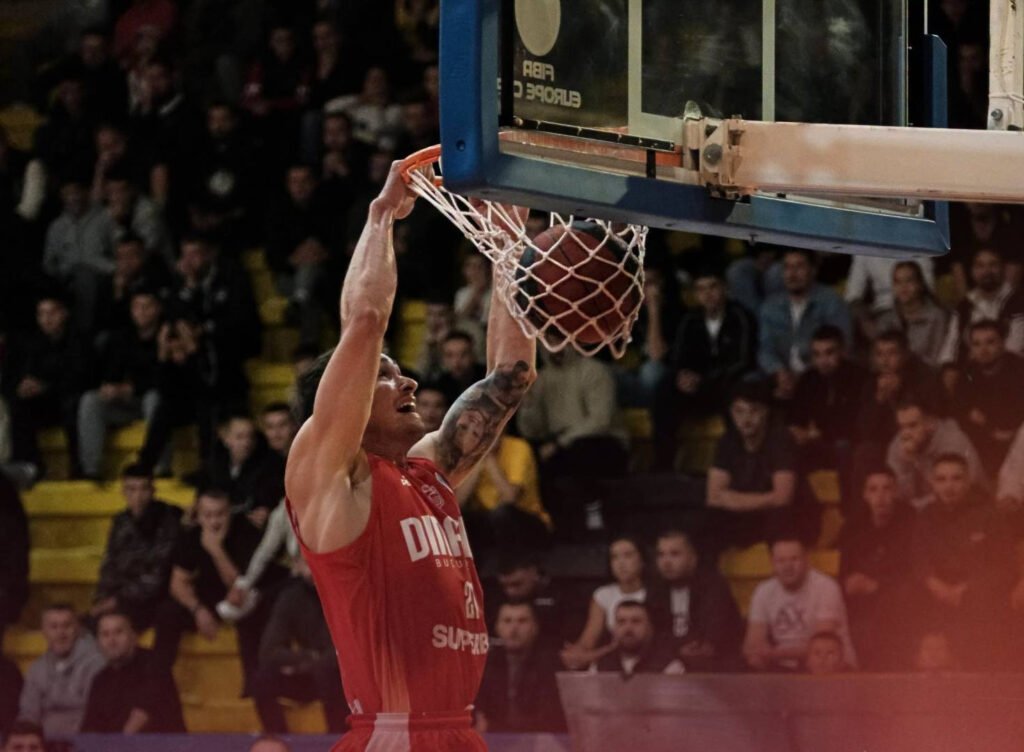 Dinamo București învinge clar KB Peja în manșa tur din deplasare în preliminariile FIBA Europe Cup "Dinamo București Învinge KB Peja în Manșa Tur din Preliminariile FIBA Europe Cup"