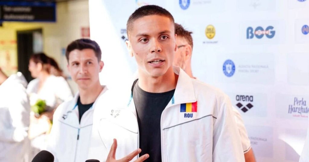 David Popovici, mesaj pentru &bdquo;suporterii de rezultat&rdquo; care &icirc;ntorc spatele naționalei Rom&acirc;niei după eșec: &bdquo;Mi se pare greșit!&rdquo;