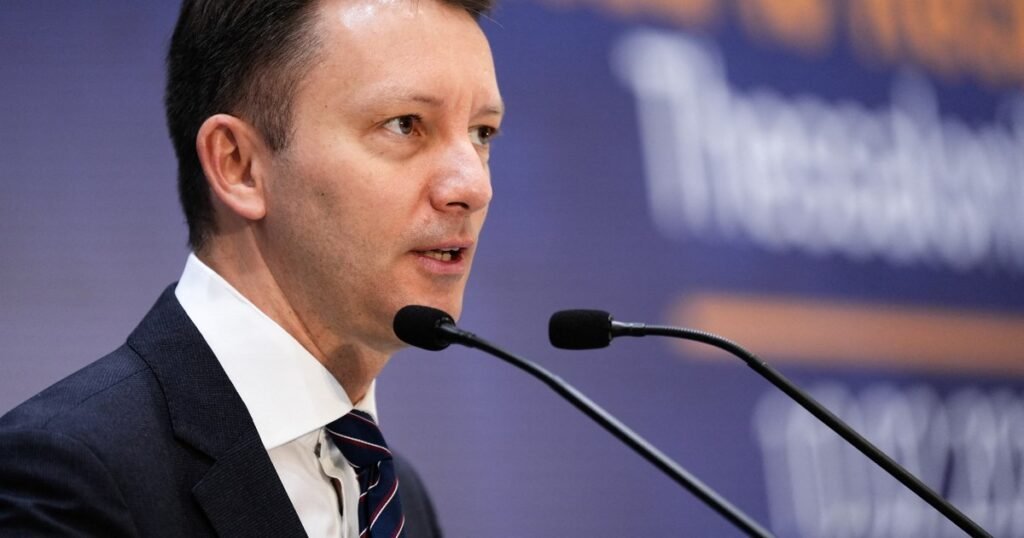 Promisiunea lui Siegfried Mureșan: Continuitate și Creștere pe Fundamentele Guvernului Bolojan
