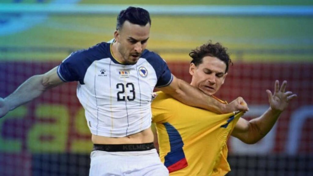 Liga Națiunilor: România – Bosnia 2-4. Experimentul lui Hagi a dat un rateu istoric pe „Arena Națională” Liga Națiunilor: România – Bosnia 2-4. Experimentul lui Hagi a dat un rateu istoric pe „Arena Națională”
