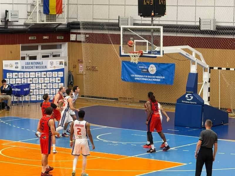 Baschet masculin: CSM CSU Oradea, SCM ‘U’ Craiova și CS Dinamo au debutat cu victorii în noul sezon "Baschet Masculin: CSM CSU Oradea, SCM 'U' Craiova și CS Dinamo Încep Noua Sezon cu Victorii"