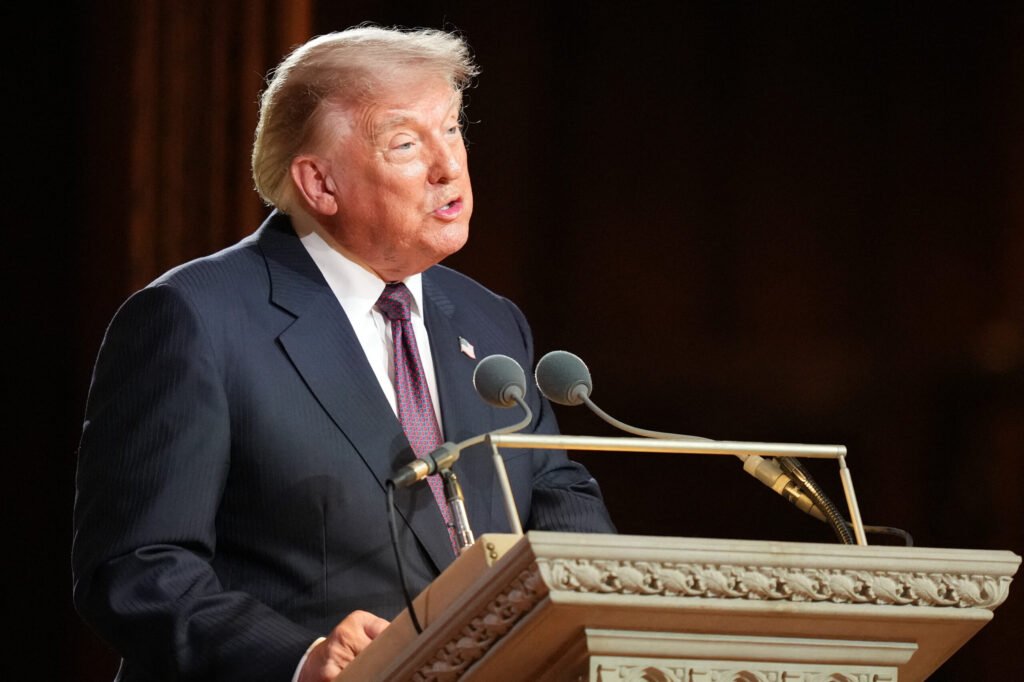 "Trump Aprobată Execuția prin Pluton pentru Prima Dată din 1945 în SUA"