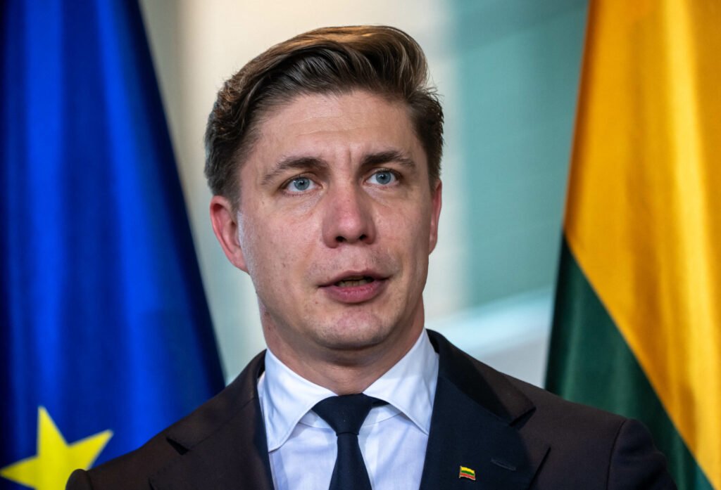 Lituania dorește o bază militară permanentă a SUA și este dispusă să acopere costurile "Lituania solicită o bază militară permanentă a SUA și oferă să suporte costurile"