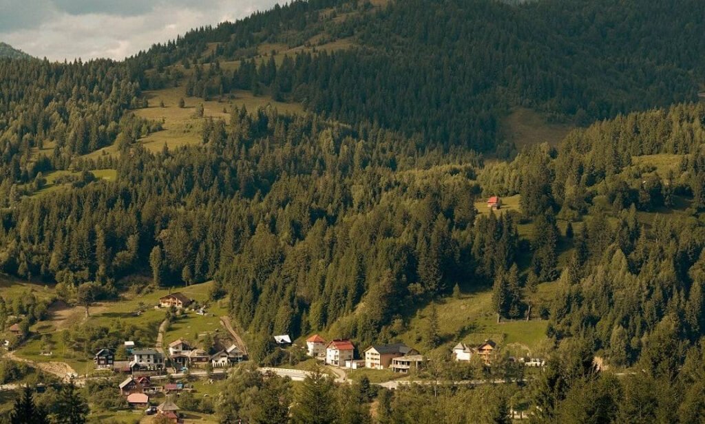 "Bucovina: Descoperă Destinația Subestimată Nr. 1 din Lume pentru 2027"