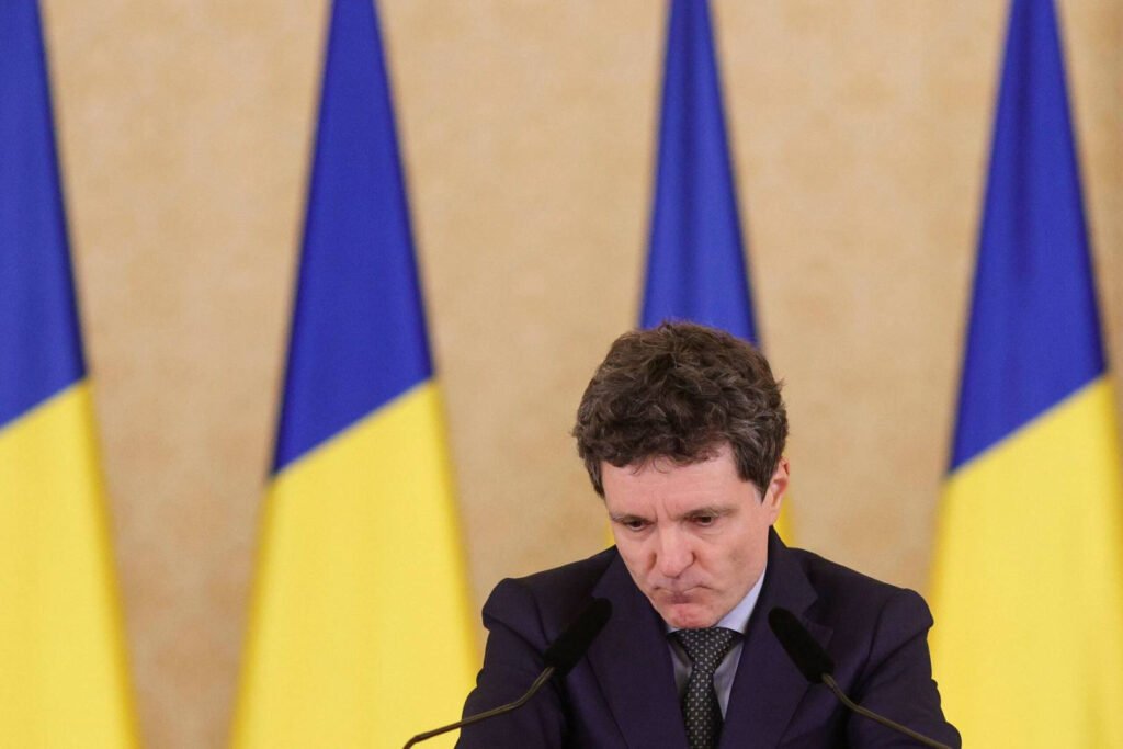 "Nicușor Dan: Copiii între Realitate și Virtualitate în Fața Atacurilor din Școli"