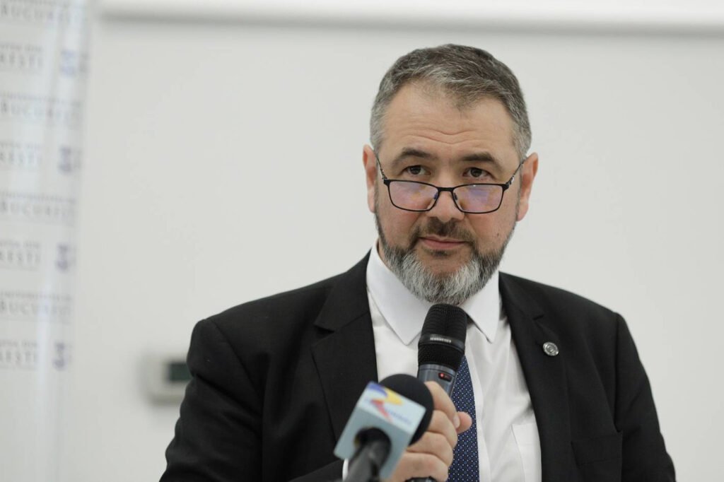 Ministrul Educației propune o probă extra la Evaluarea Națională și comentează pe tema meditațiilor "Ministrul Educației Propune O Probă Suplimentară La Evaluarea Națională și Abordează Tema Meditațiilor"