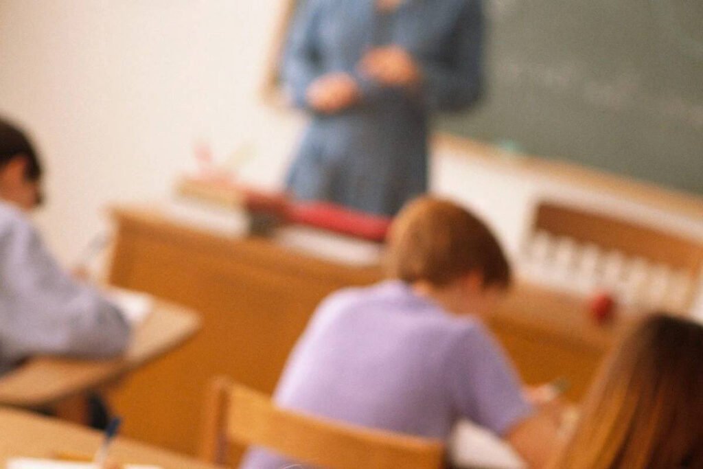 "4.600 de candidați au promovat proba de competențe pentru directorii de școli - Mesajul ministrului Educației"