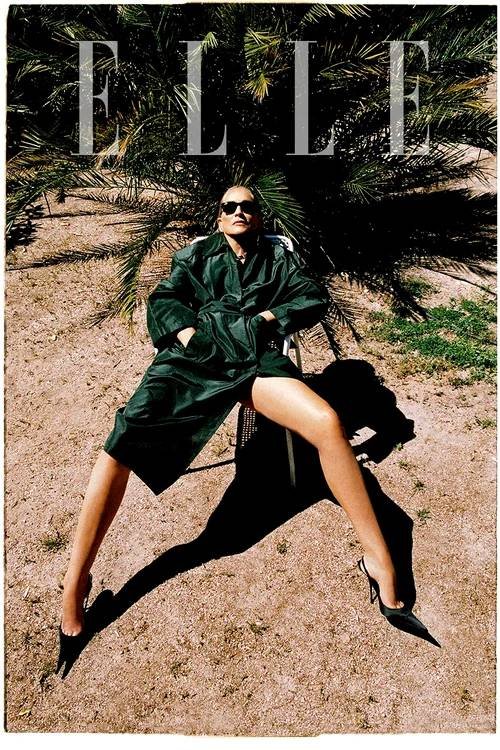 VIDEO Sharon Stone revine asupra celebrei scene din Basic Instinct: Cum arată la 68 de ani în fața camerelor "Explore Latest Trends and Insights with ELLE Magazine"