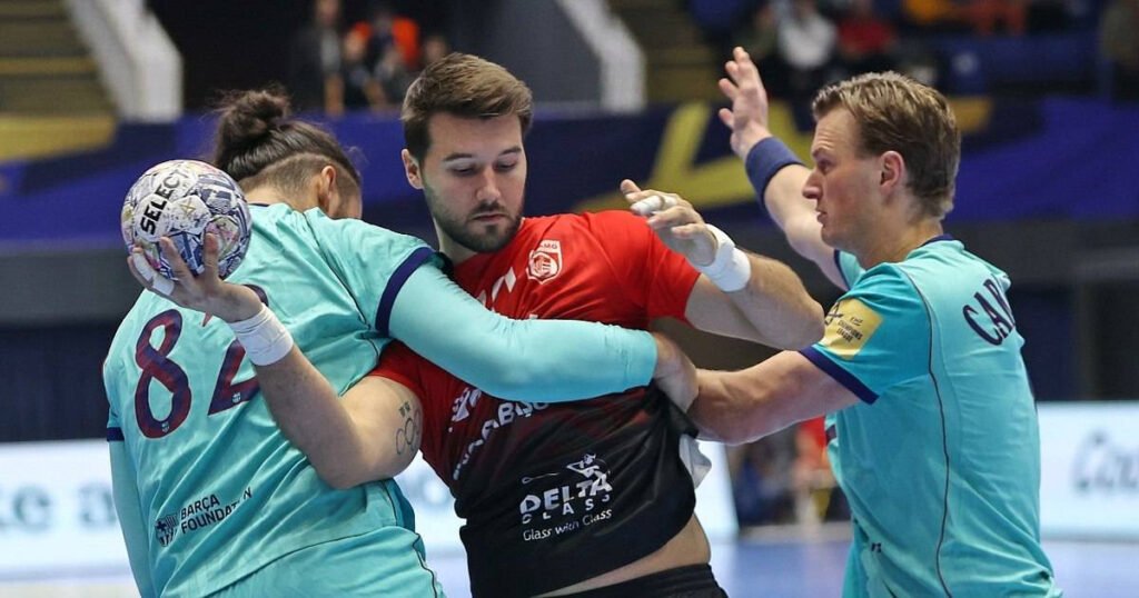 Barça a fost necruțătoare cu Dinamo în Liga Campionilor la handbal "Barça Dominates Dinamo in Champions League Handball Clash"