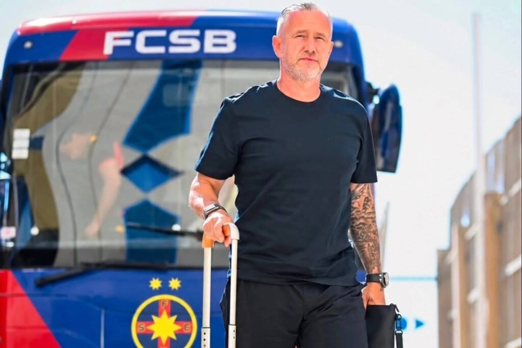 Laurențiu Reghecampf, noul antrenor al FCSB: Primul obiectiv în cel de Laurențiu Reghecampf Preia Funcția de Antrenor la FCSB: Primul Obiectiv al Sezonului